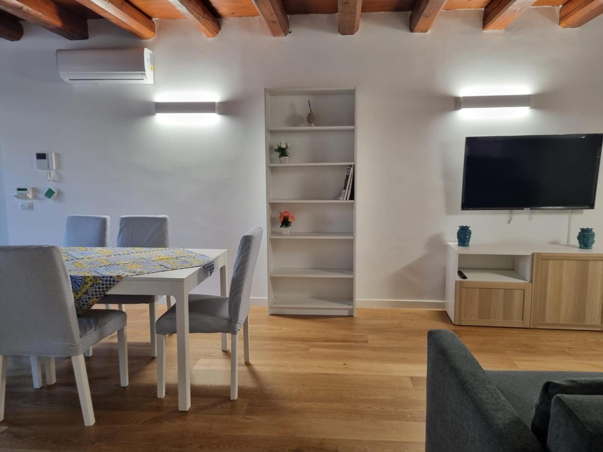 פלרמו Casa Azzurra - Palazzo Del Buonpastore מראה חיצוני תמונה